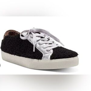 Vince Camuto Milzy faux shearling silver trim, studded animal print sneaker